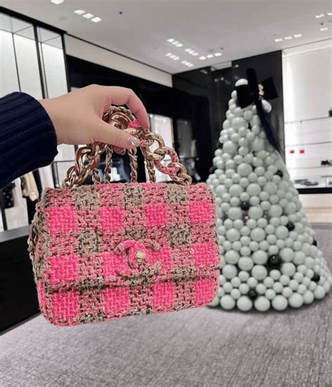why can t i buy a chanel bag online